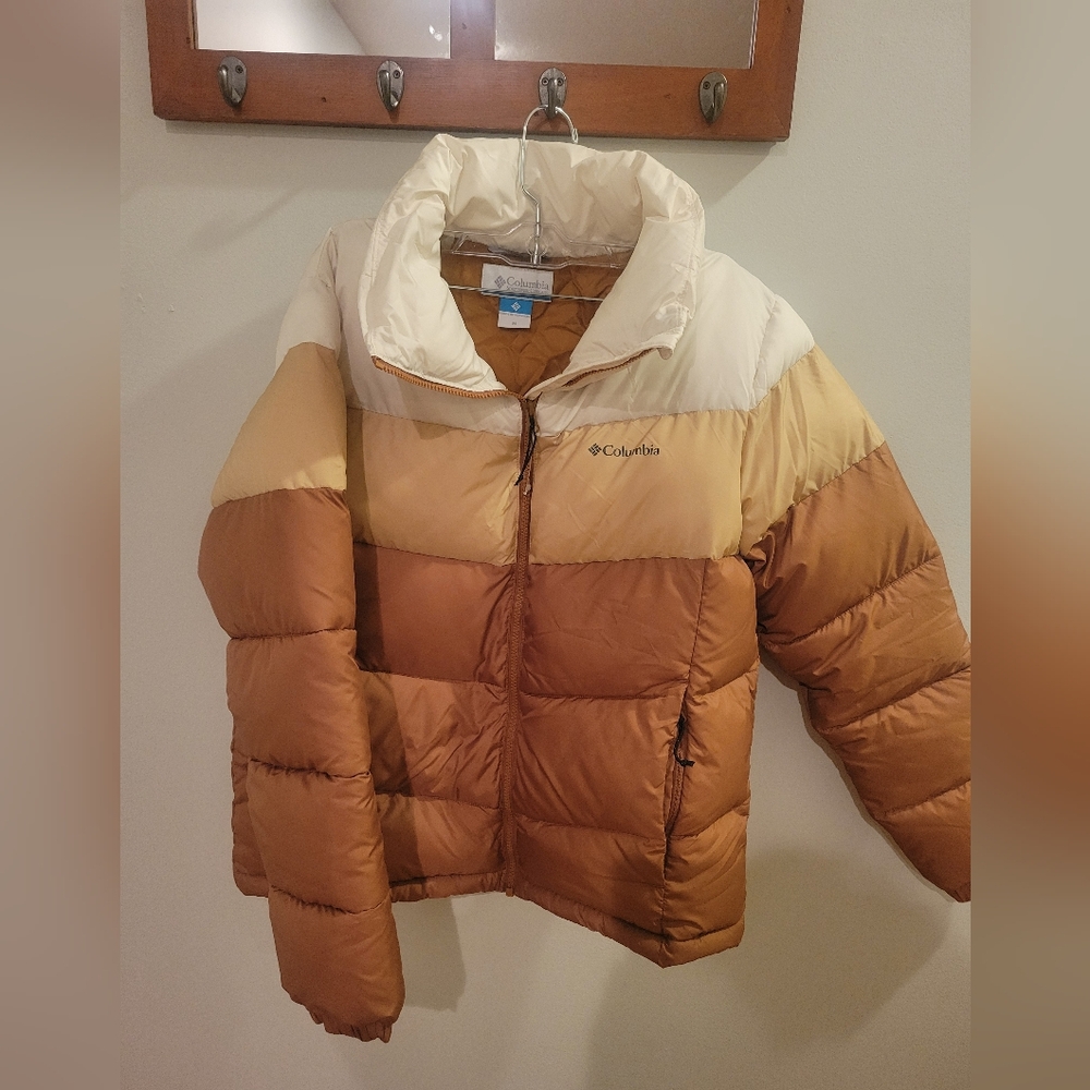 Columbia Tan and Cream Puffer Jacket